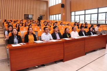 69e25dc15e3ac64e7b401264791a8835