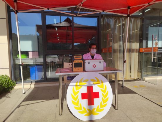 伟德可信任网站红十字会助力学生体质健康测试工作4