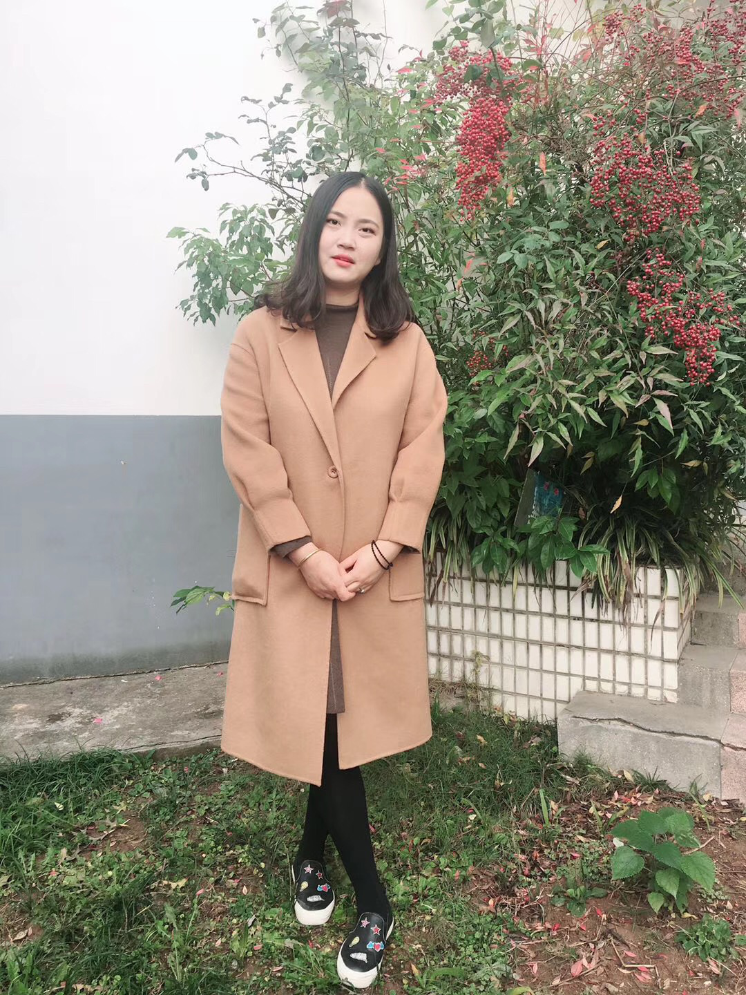 樊丽丽.png 樊丽丽.png